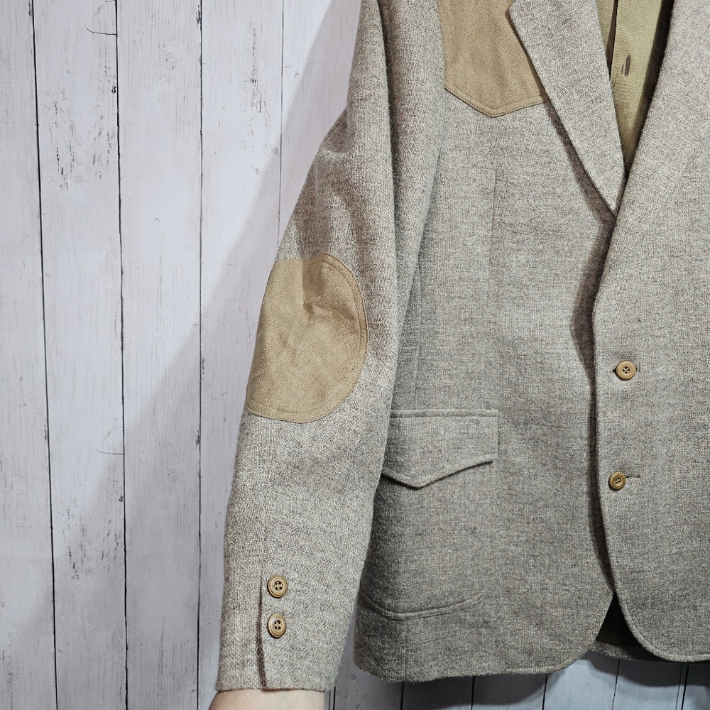 NWT Vintage Pendleton Wool Blazer Jacket Leather Shoulders Elbows Size 42 Tall. - Picture 3 of 13